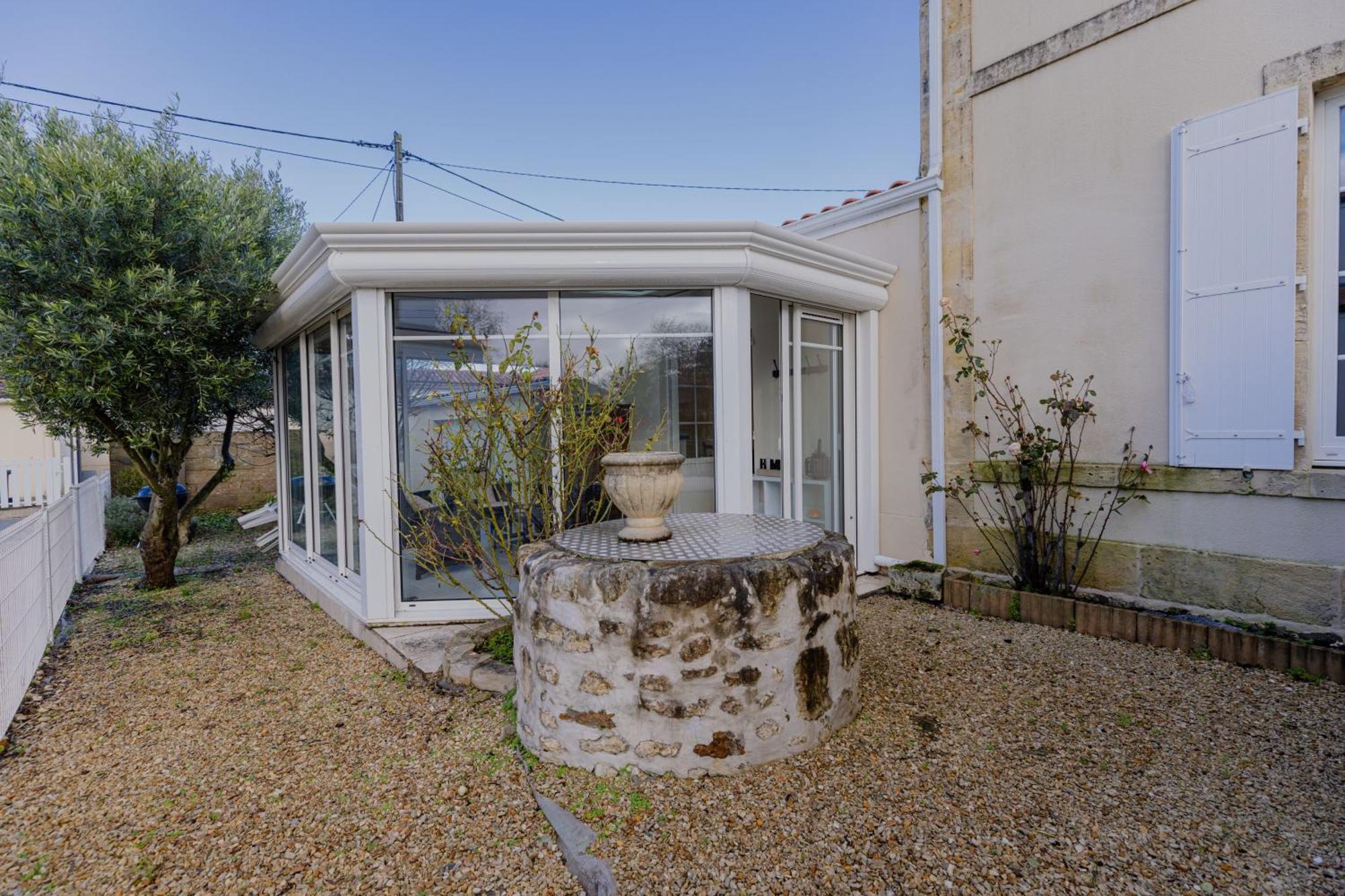 Charmante Maison Au Calme Royan Exterior photo