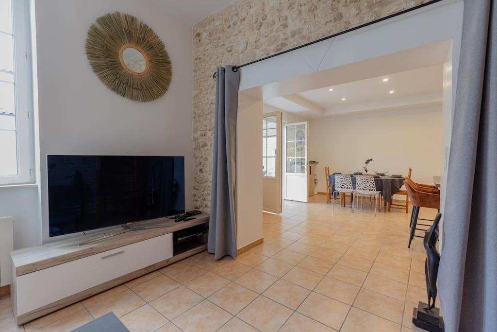 Charmante Maison Au Calme Royan Exterior photo